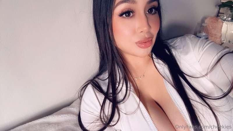 I miss sucking dick it’s been so long🥲🥲🥹🍆