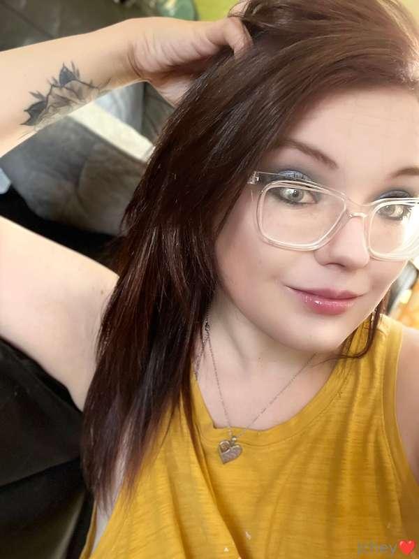 New hair, new content maybe? Stay tuned to find out 😝👀