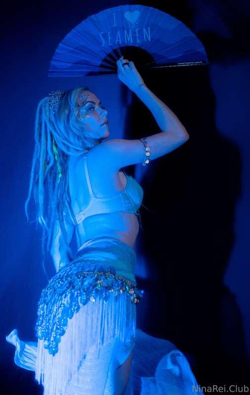 Come down under the waves with me.