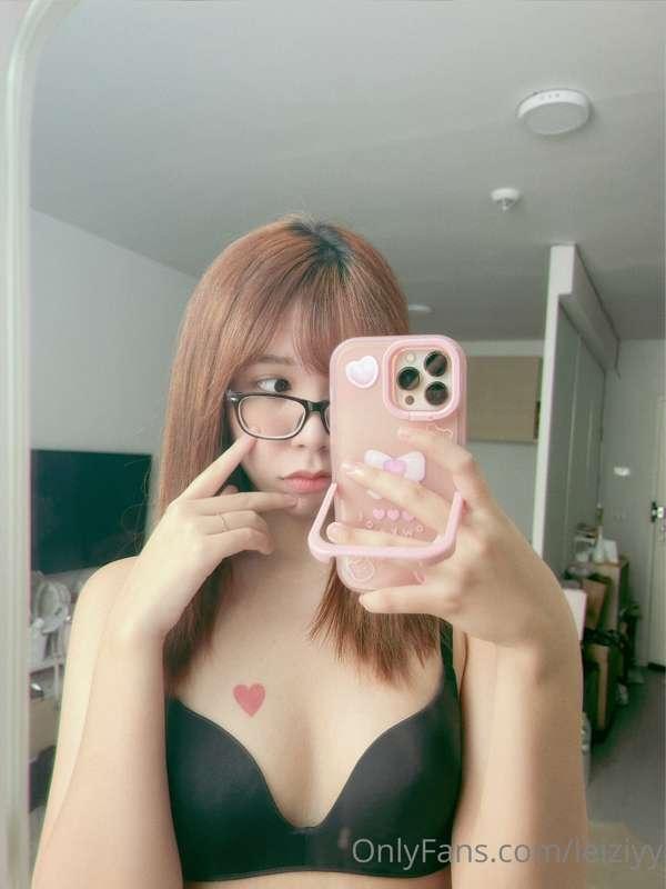 มีปัญหากับการล้อกอินนิดหน่อยย เพิ่งเข้า onlyfans ได้🥲🥲 ฮือออ..