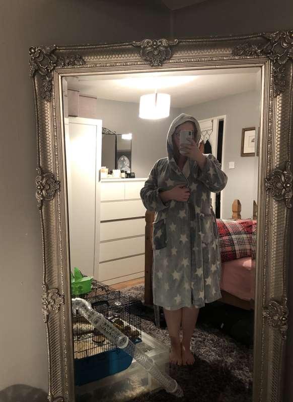 Swipe to open the dressing gown 😂