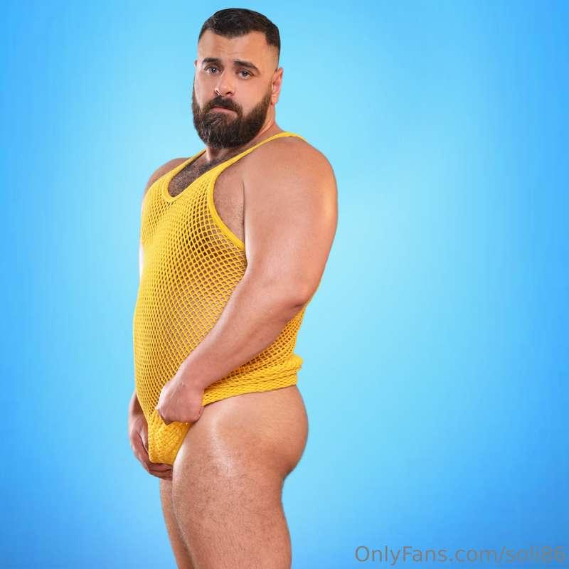 Yellow is the summer colour! Happy summer 🌞