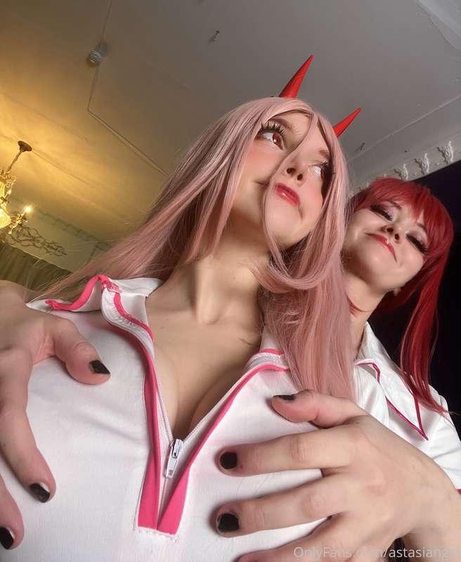 Touch this 🤣 @pepper_cos in Makima cosplay