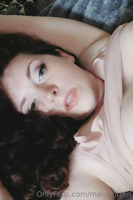 Hey....I know it's been awhile. I'm sorry for leaving you fo..