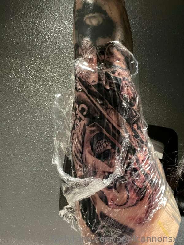 Sorry guys was getting tattooed it was tough 😩