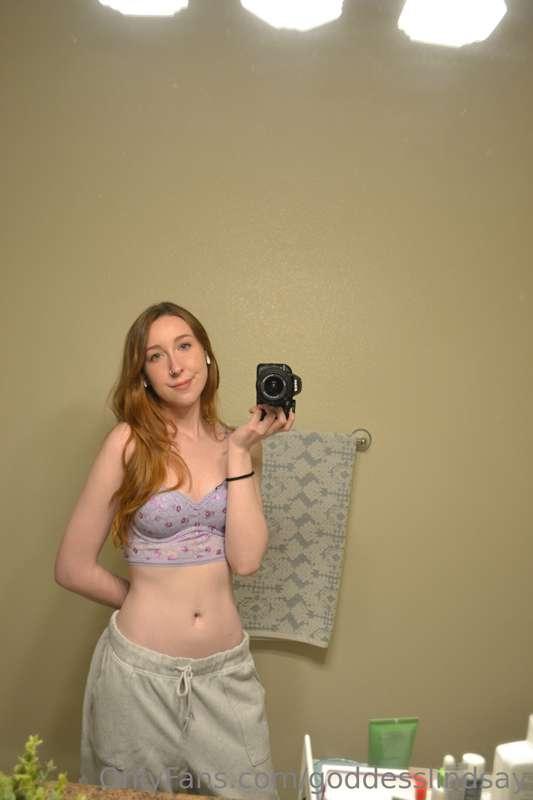 A little before shower photo set 😉 Which picture do you like..