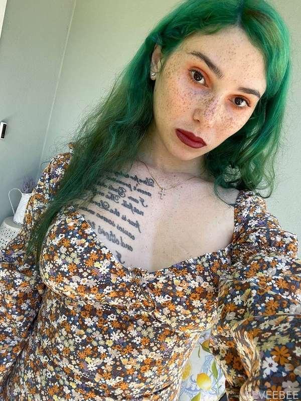 eeveebee image #0