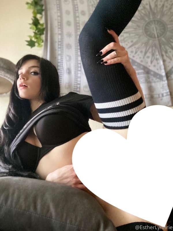 Magic girlfriend set coming afternoon or evening today✨

Aut..