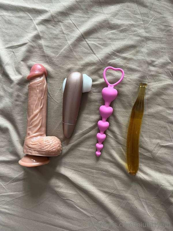 Which toy do you want me to play with today? Or do you like ..