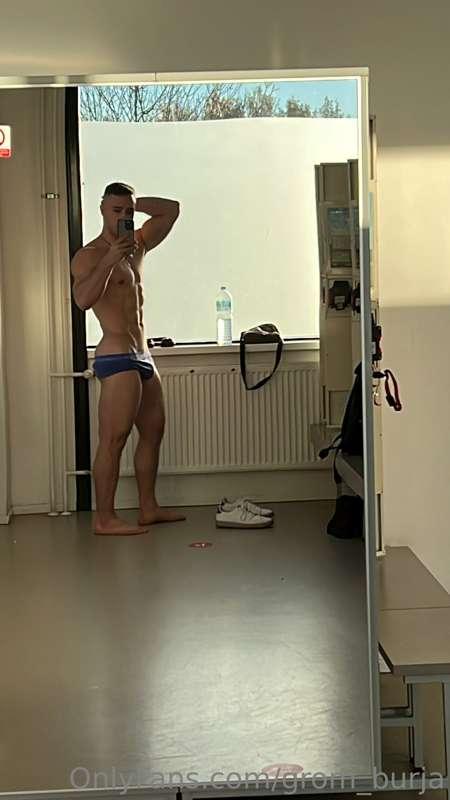wanna take em off?😏