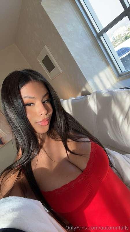 should i be your crush or your weakness? 😉