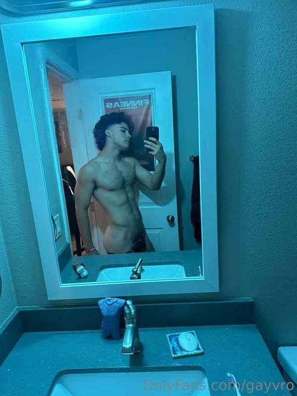 unlock if u want me to pull these even lower? 🍆🍆🍆