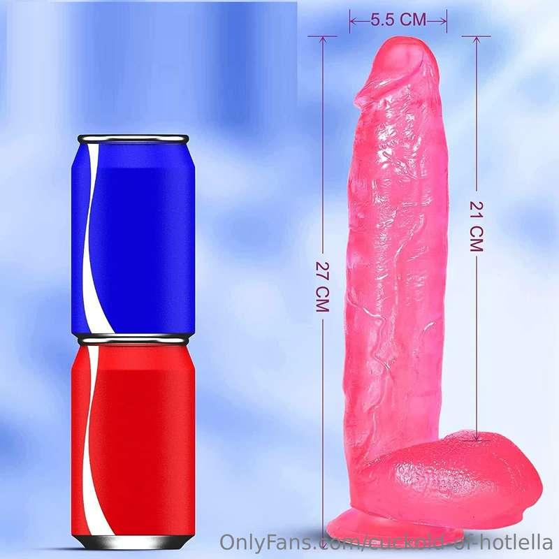 Mi eccita vedere e sapere che mi moglie si masturba, si most..