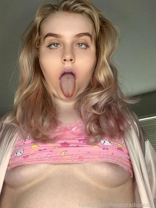 pandoradiorxoxo image #0