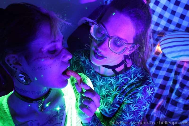 Happy 420!! What's giving you the munchies today? 🌬🍃🌬🍃