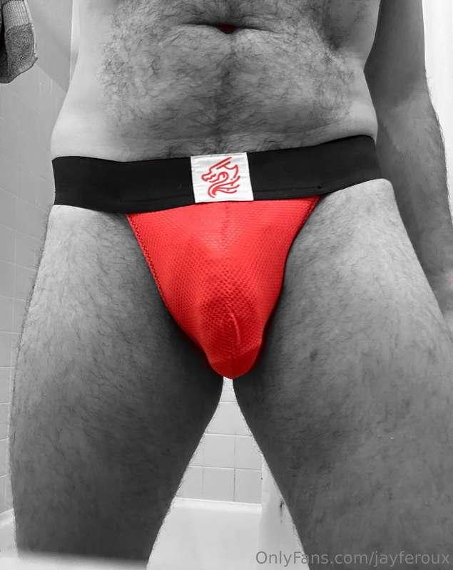 Friend made a custom jock for me with an XXL pouch 👀 ✨ 