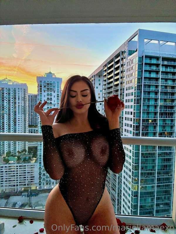 DM me😜 and I’ll always take you along for the ride😈