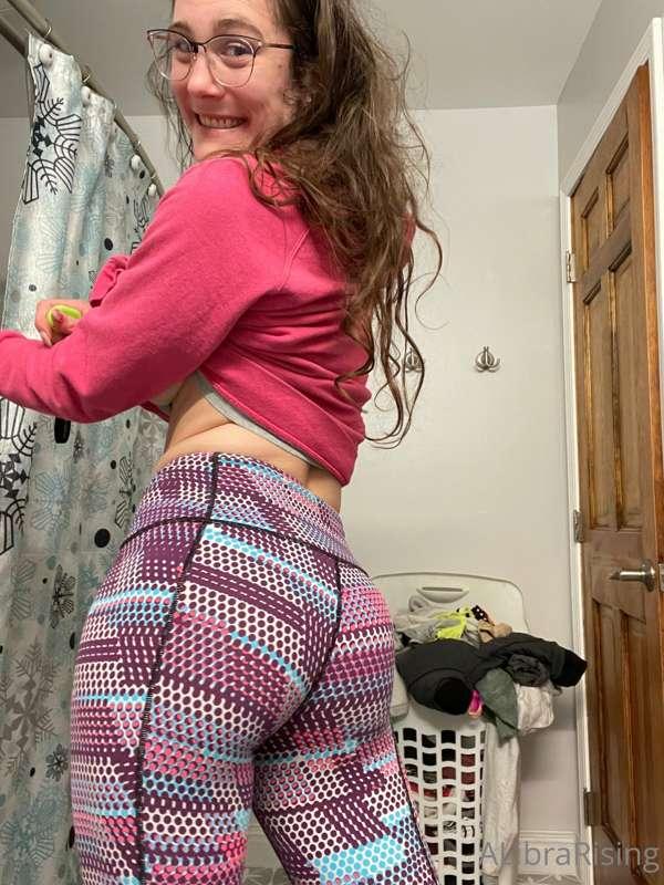 My ass could reallyyyyyyyyy use a good spanking 🥺