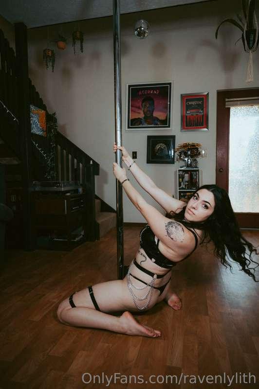 ravenlylith image #1