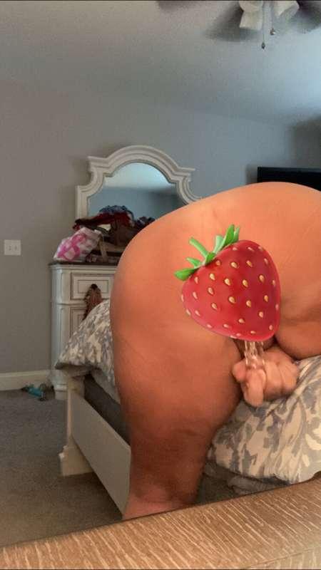 See all my uncensored goodies @lilsmirkvip