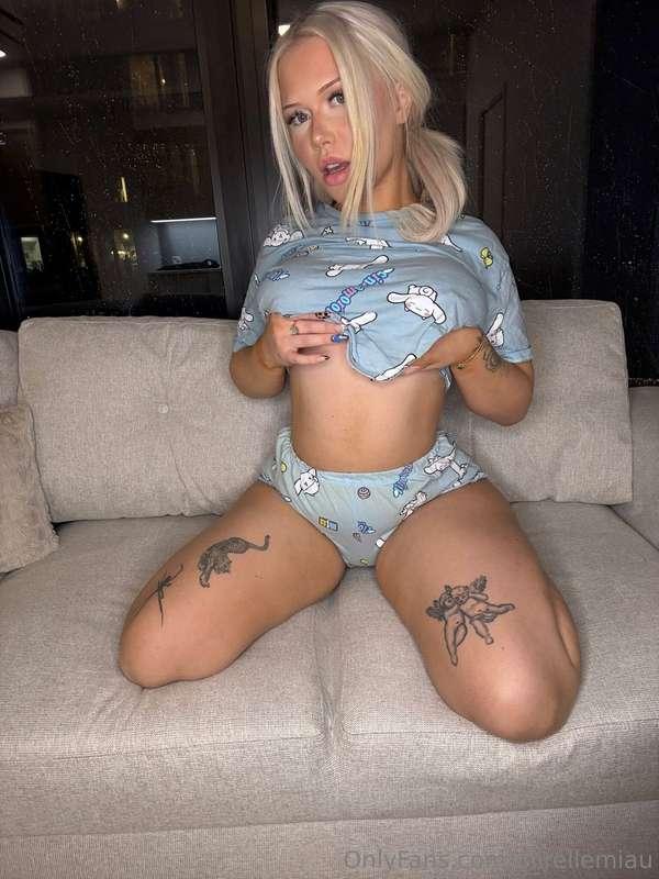 Playtime?😈💕