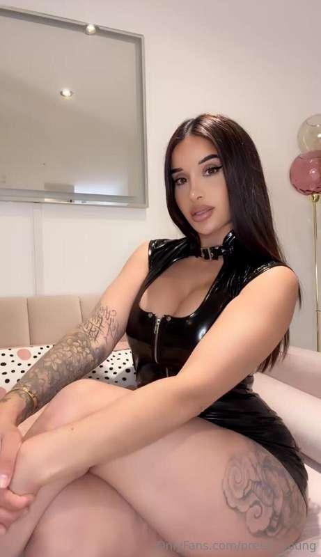 Mistress Monday is Back ! 😈