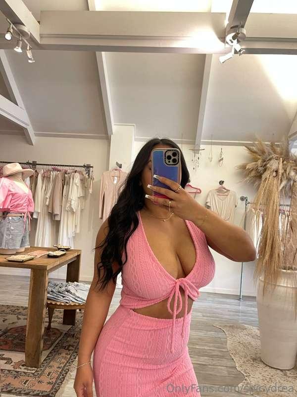 I LOVE PINK! 💞