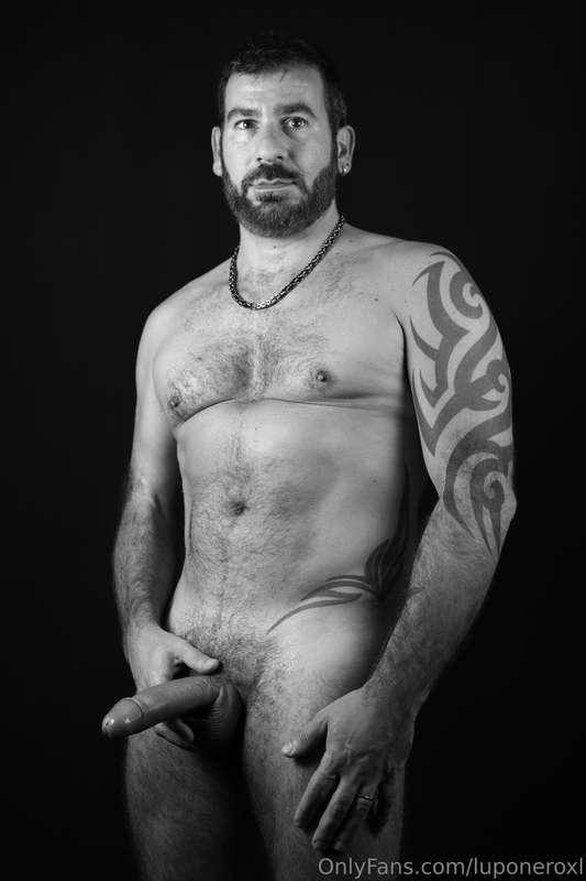 Do you like black and white photos? 