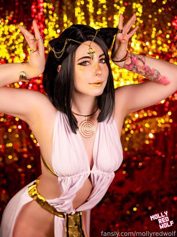 mollyredwolf image #2