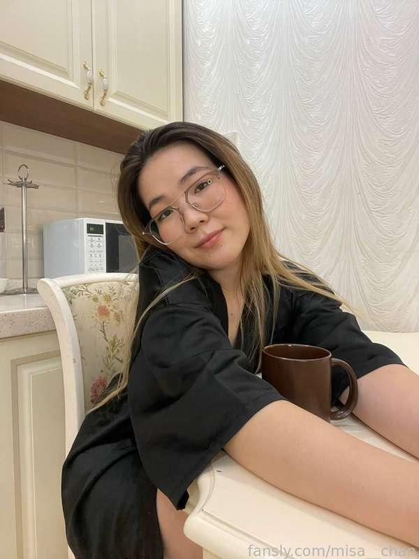 In the morning, I like to drink coffee and watch reels☕🌞
How do you start your day? &lt;33


#asian  #hairy #bush #teen #pussy #18 #hairypussy #smalltits #babyface #pinay 