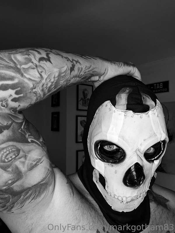 Anyone like mask content? Or cosplay?