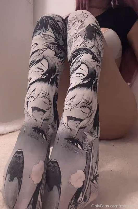 <3