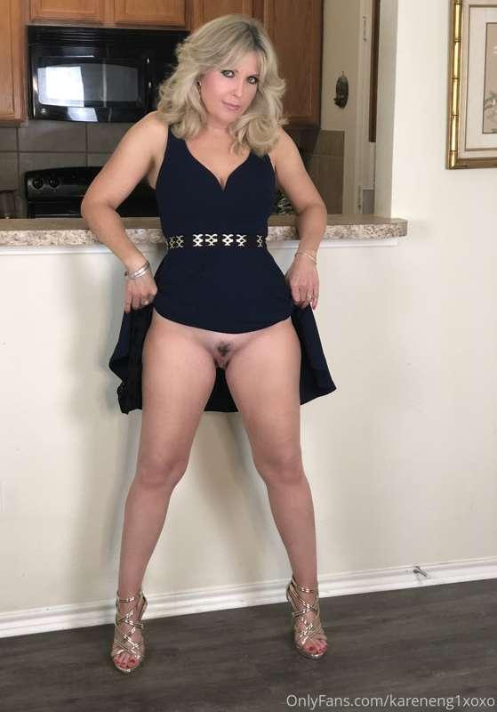 (Throwback Tuesday) I have been working out my legs lately! ..