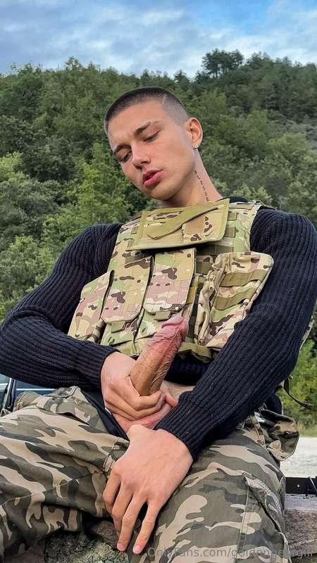 Wanna feel how hard he is, baby? 😈🍆