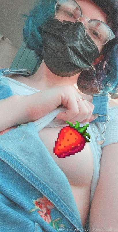 Quick little flash in the car 😚😈