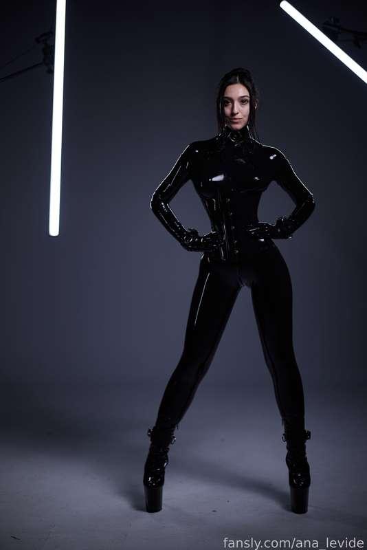 ana_levide image #154