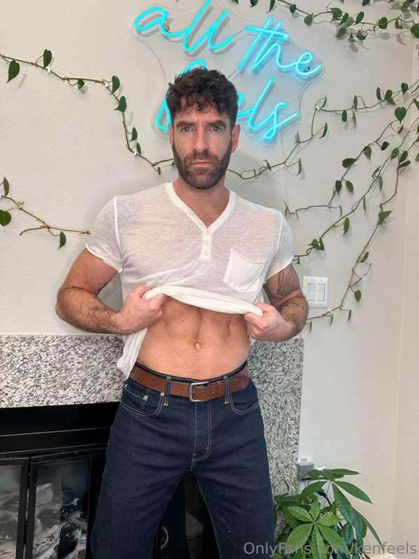 Am I hot? 🥵