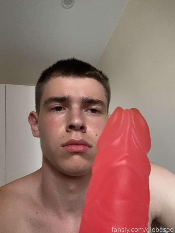 DO YOU LIKE PICS WITH DILDO??😏🤯