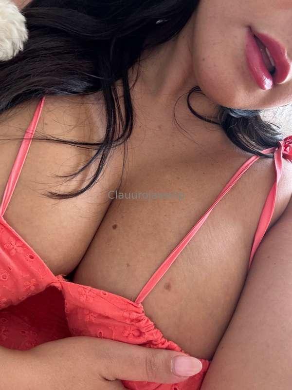 Bet you wanna bury your face right here 😏💦