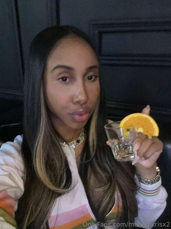 I might be day drinking! cum talk to me! 😈
