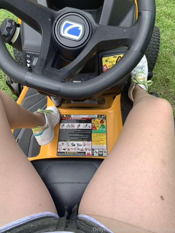 Dirty Dirty Girl. Like for real DIRTY. I thought I would wal..