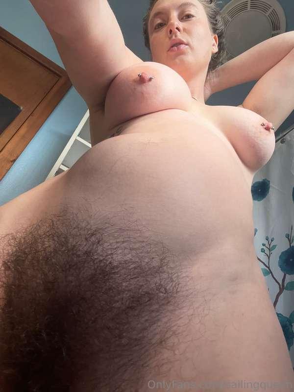 Have a bushy day 🥰😘
