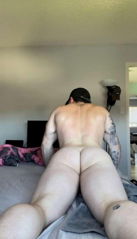 Perfect lighting for when I spread my cheeks