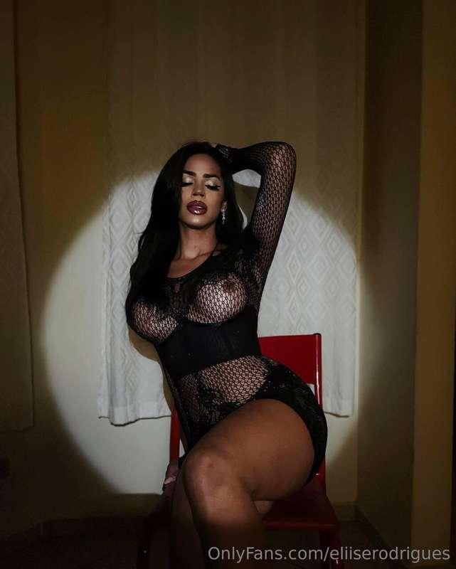 🔥 Take a good look at me... Can you imagine having me like t..