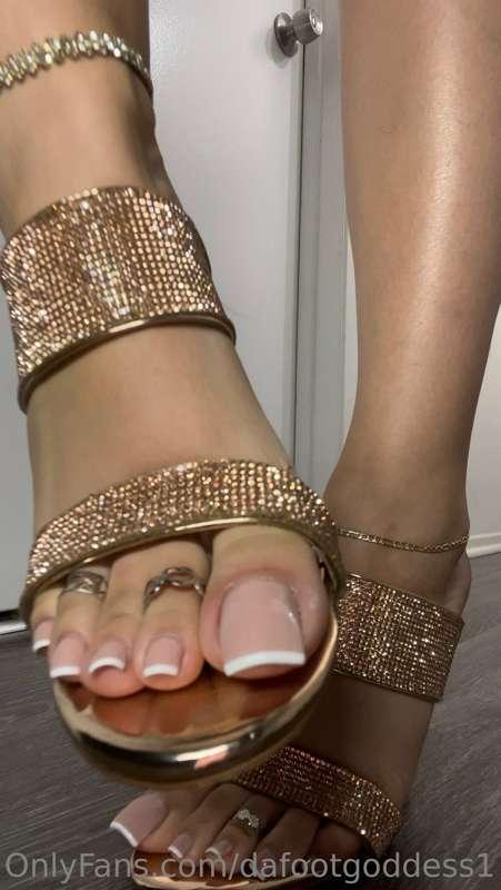 dafootgoddess1 main image