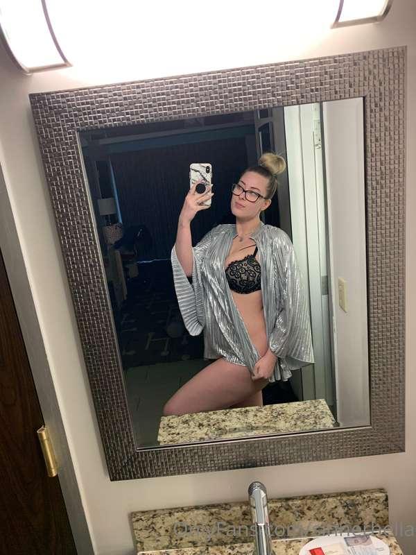 sinnerhella image #2