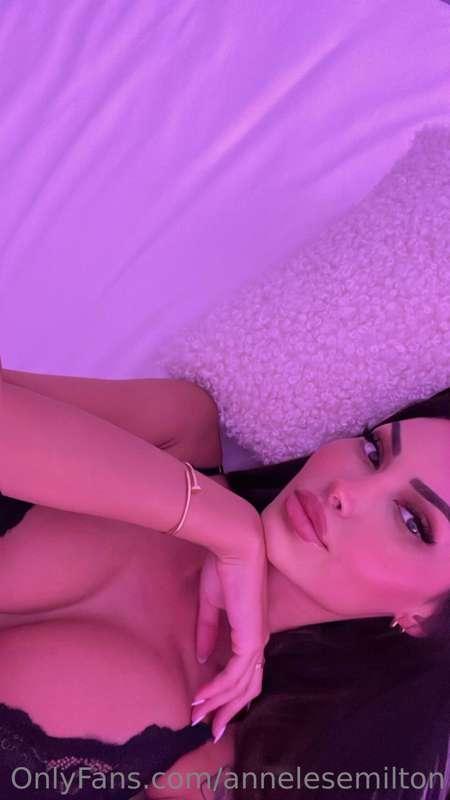 Bedroom eyes 🥺