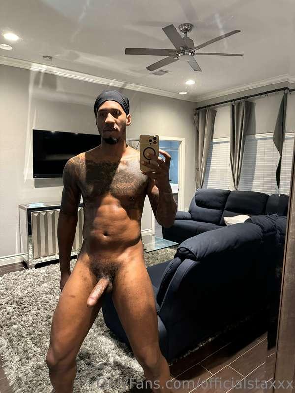 I'm going to start releasing photo sets like these on Monday..