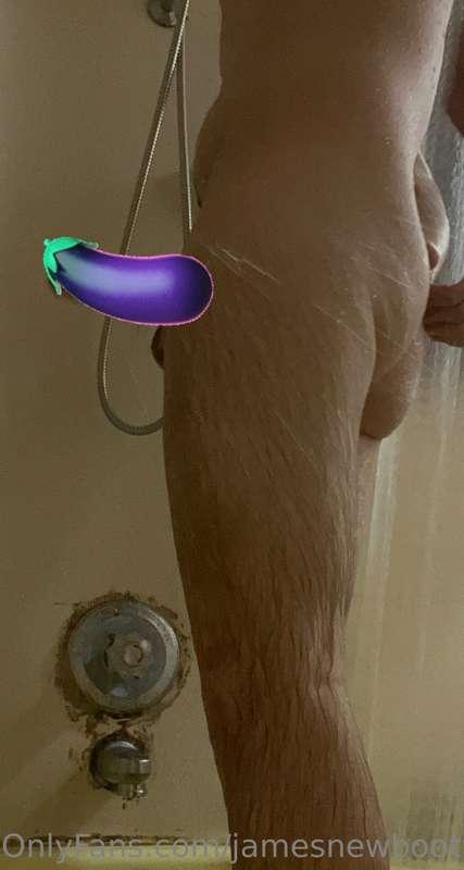 jamesnewbooty2410 image #0