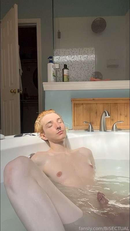 bisectual image #30